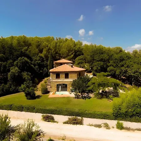 D'hotes - Du Rocher Bed and breakfast 3*