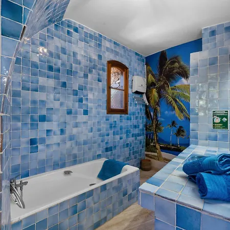 D'hotes - Du Rocher Bed and breakfast