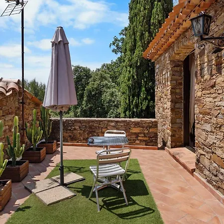 D'hotes - Du Rocher Bed and breakfast Hyères